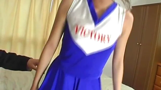 Kaoru Mugi Sweet Asian teen is sexy 3