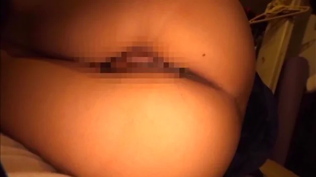 Amatuer vixen gags on a massive dick 7