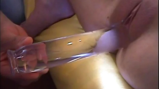 Himena Ebihara lovely Asian babe shaves her sweet pussy 4