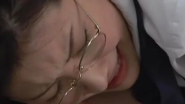 Nice teen Japanese beauty Azumi Mizushima adores oral sex 5