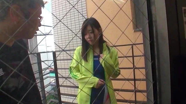 Delicious Hikaru Kawana flaunts her awesome body