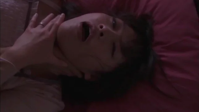 Pretty amateur girl Miku Synohara gets her trimmed pussy banged