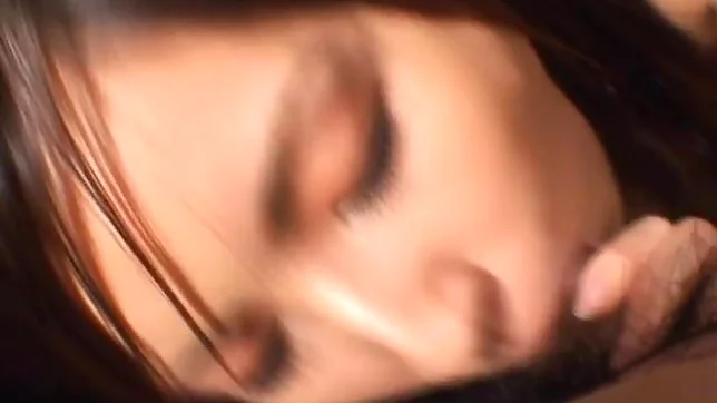 Mecumi hot Japanese doll sucks cock
