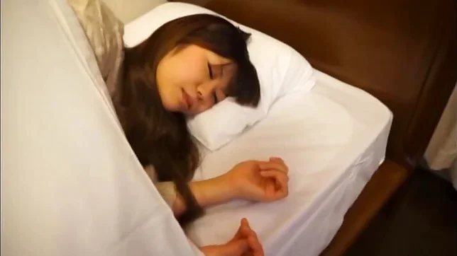 Japanese schoolgirl tries a tasty dick first thing in the morning