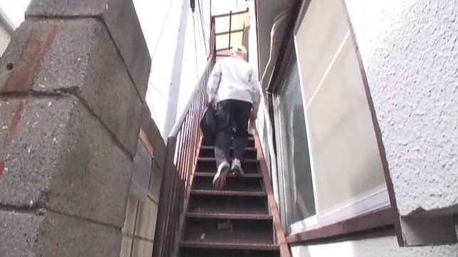 Amazing kokoa Aisu featured in a crazy slamming 2