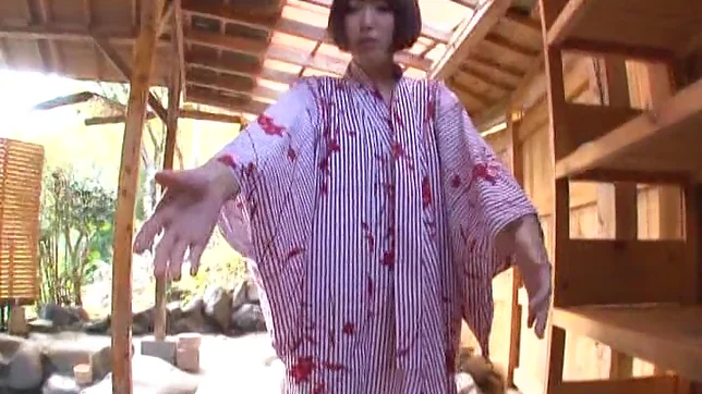 Big-tittied amateur Asian milf enjoys titfuck and pussy banging in a bath 2