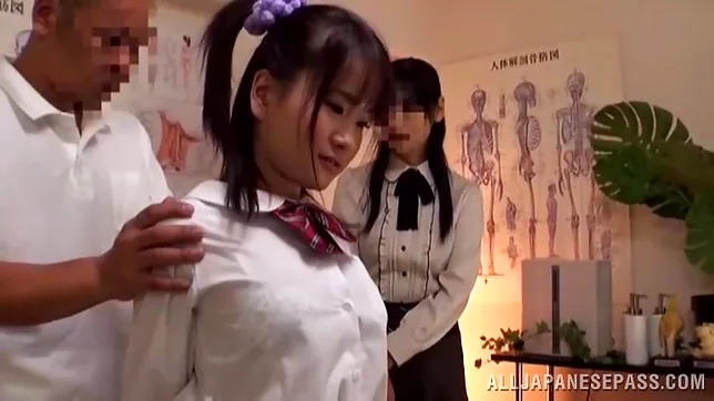 Massage session with a nice teen babe 5