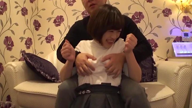 Hottie enjoys showing off her pleasure buds