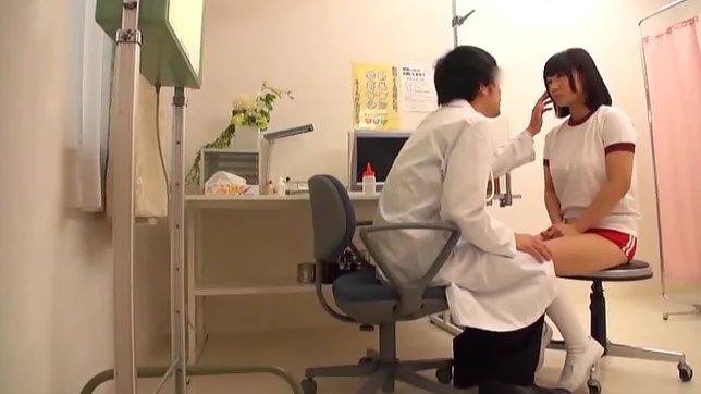 Vicious teen has her pussy penetrated 4