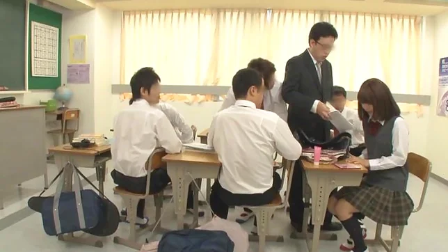 Mina Yurina enjoys getting nailed awesomely 3