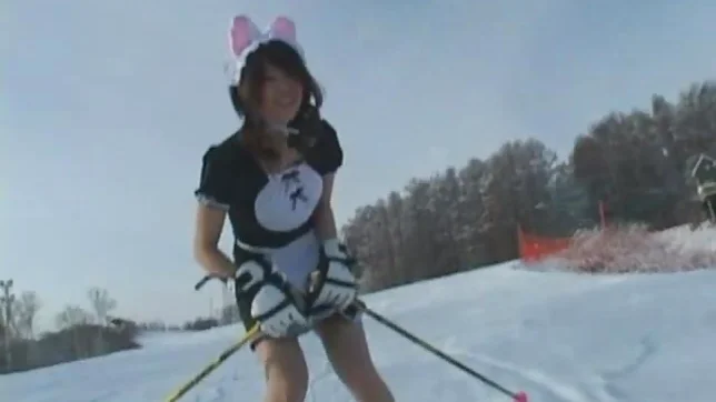 Rin Kawamoto Asian doll is skiing nude 2