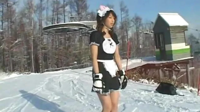 Rin Kawamoto Asian doll is skiing nude 2