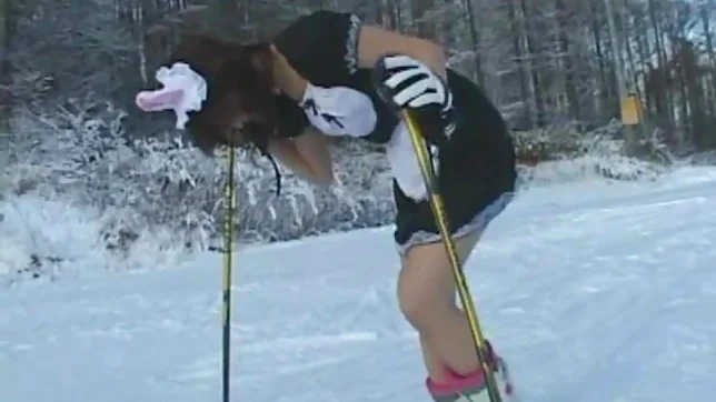 Rin Kawamoto Asian doll is skiing nude 2