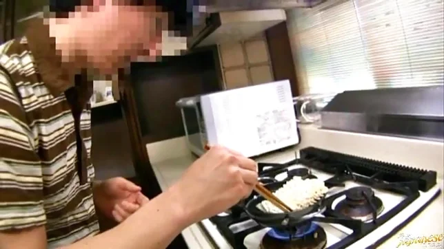 Seria Moroboshi Asian doll is showing off her big balloons