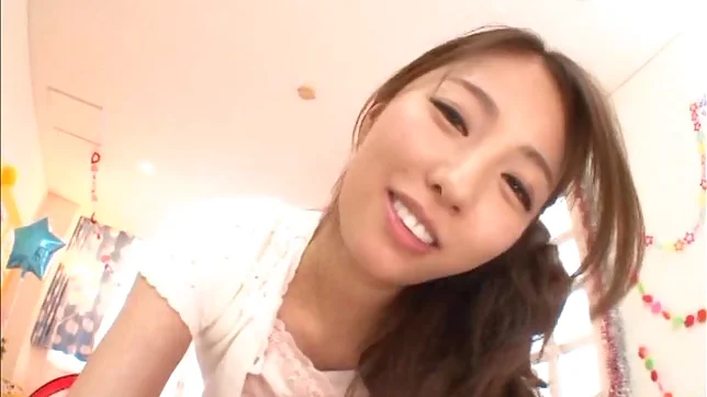 Blowjob queen Arisu Miyuki has mad s riding wood