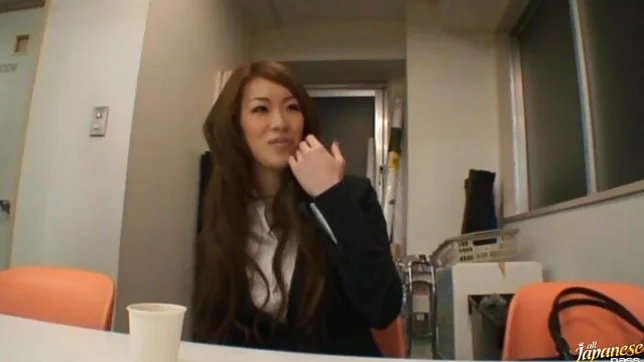 Seira Moroboshi Japanese beauty is a lovely office girl 6