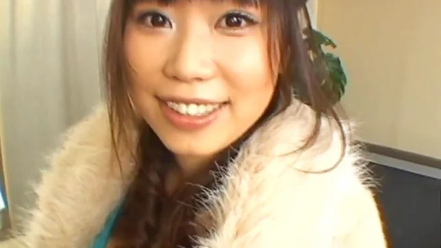 Rin Satomi Beautiful Asian doll shaves her pussy and shows it off 5