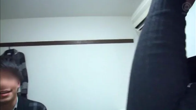 Minano Ai sucks and fucks in insane webcam amateur video