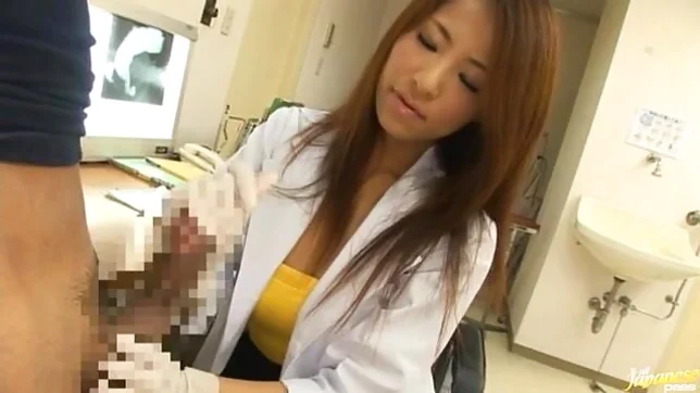 Akira Ichinose is a horny Asian female doctor 2