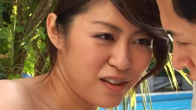 Steaming girl Kaori Otonashi in sexy shorts teased outdoors 6