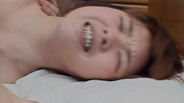 Minami Hayakawa rides cock like crazy 3