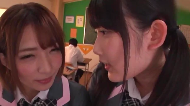 Japanese schoolgirls are being naughty 6