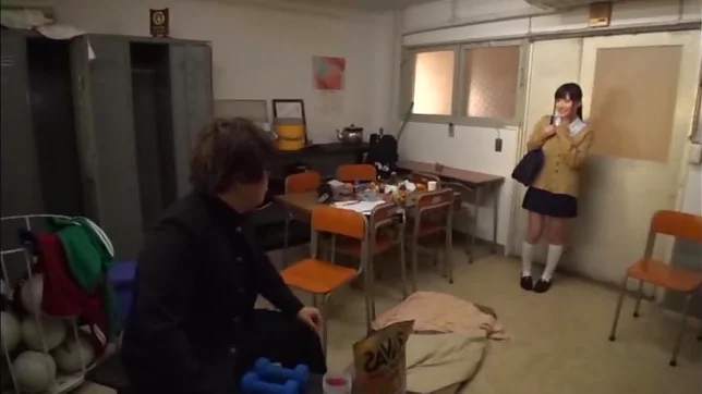 Beautiful babe Kitano Nozomi gets a creamy facial 5